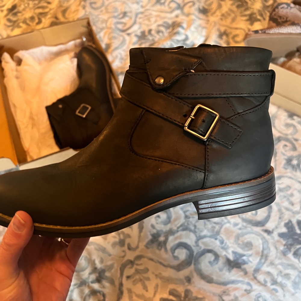 Clark brand  new black  boots